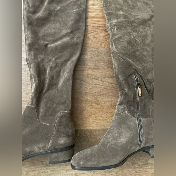 Aquatalia Lisandra Over The Knee Suede Boot Gray Size 7 NEW - Picture 9 of 13